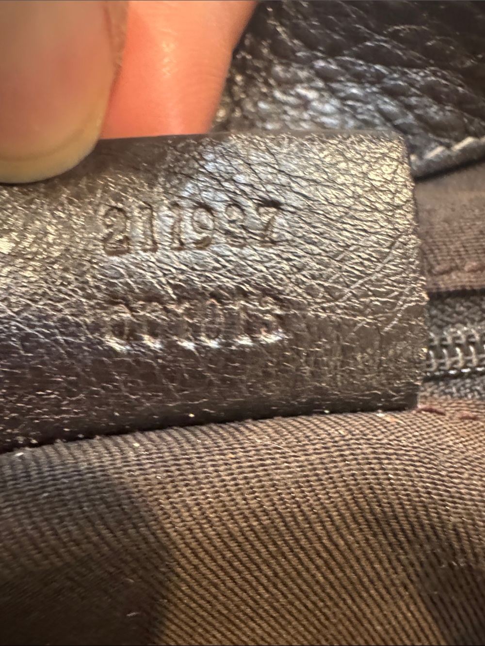 Authentic Gucci Brown GG Canvas Shoulder Bag with Green-Red Web - Picture 11 of 13